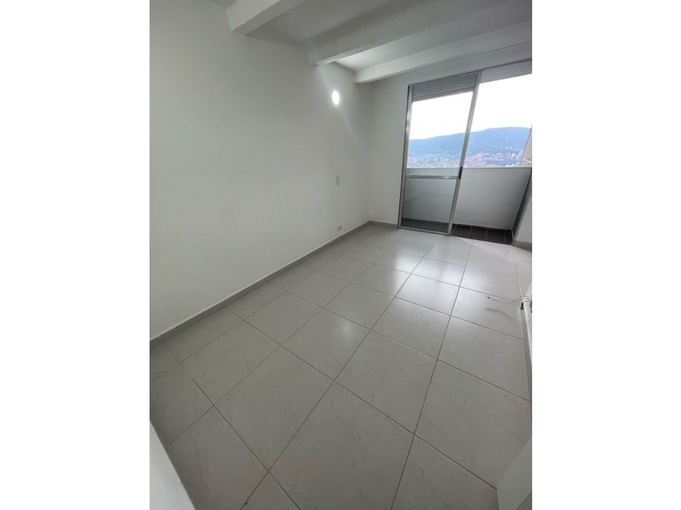 ARRIENDO LINDO APARTAMENTO EN ROBLEDO PAJARITO - 1