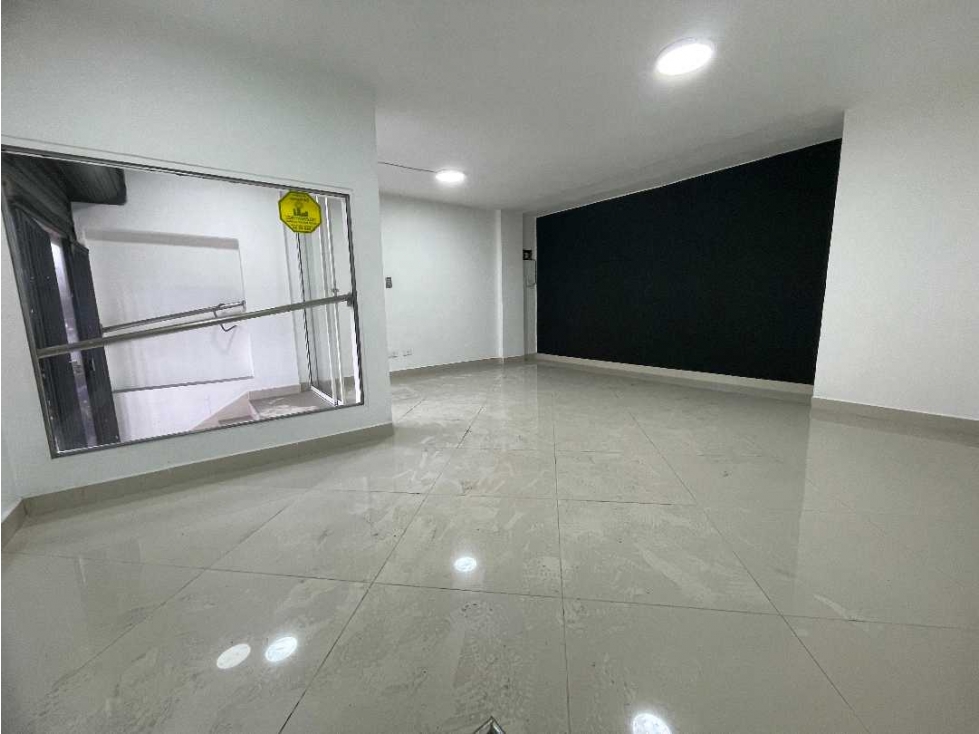 VENDO LOCAL COMERCIAL. Av colombia cerca a el estadio — foto 6