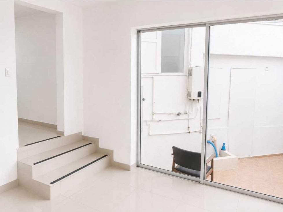 Arriendo Local Comercial Av Paralela Manizales — foto 2