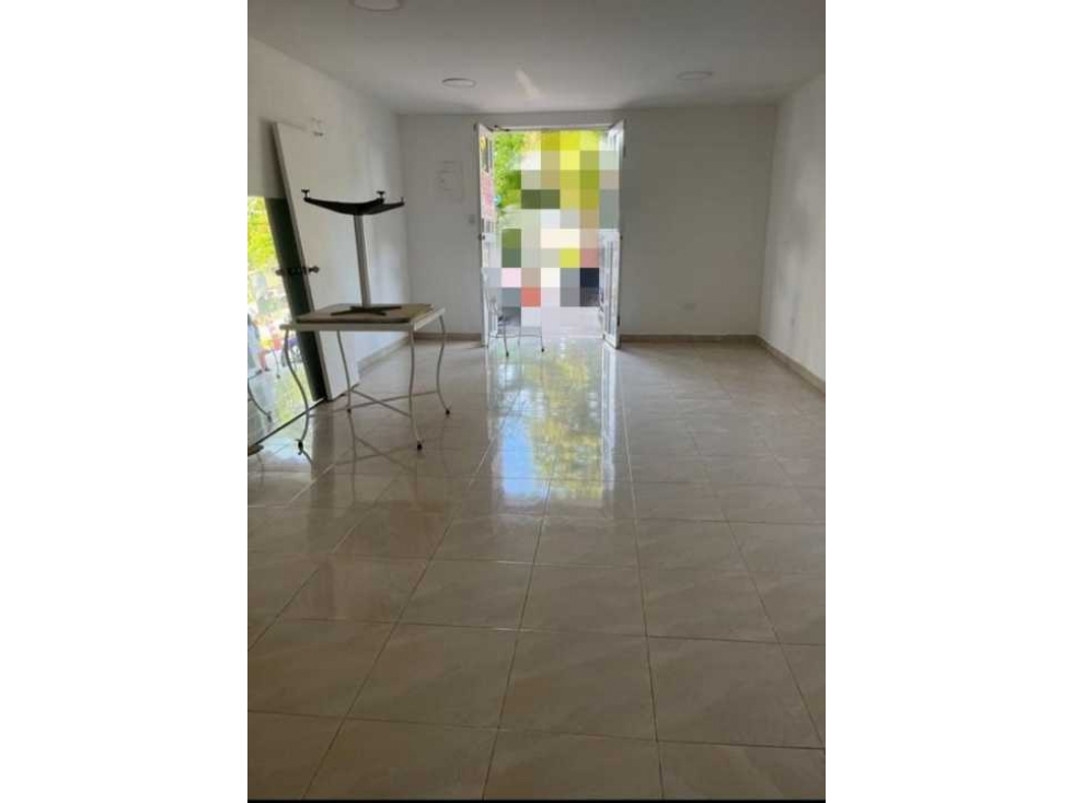 ARRIENDO LOCAL COMERCIAL EN CARTAGENA — foto 2