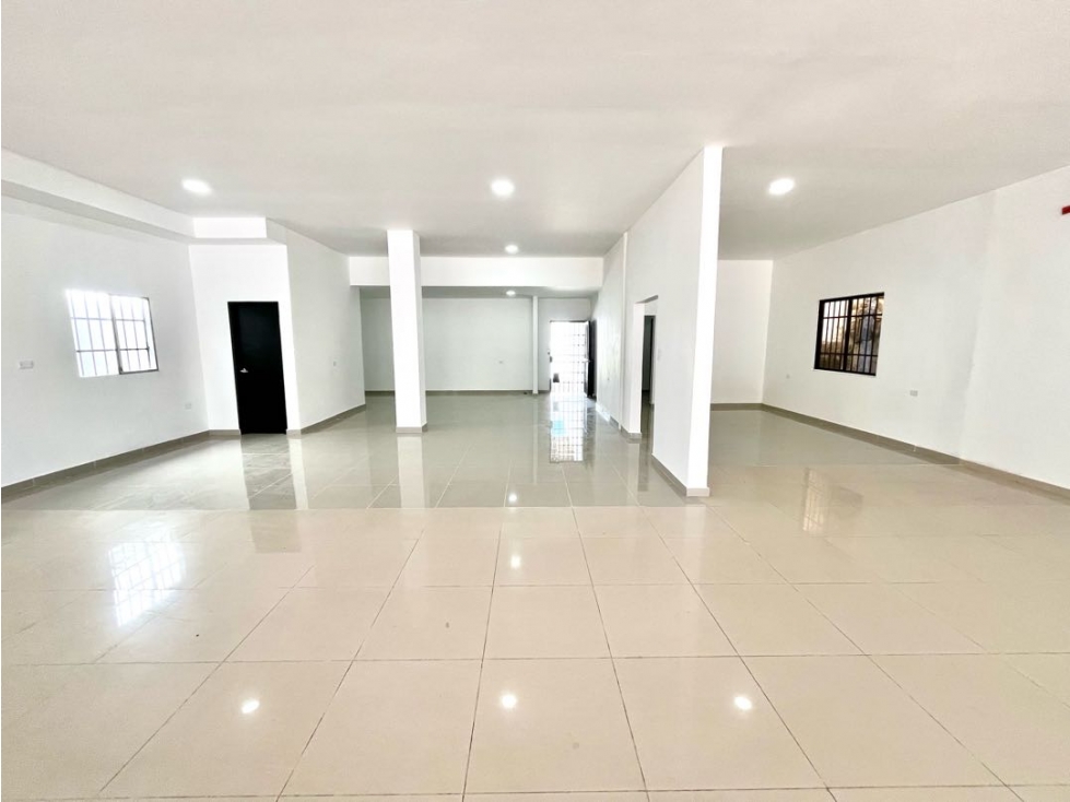 ARRIENDO LOCAL COMERCIAL EN PORVENIR — foto 2