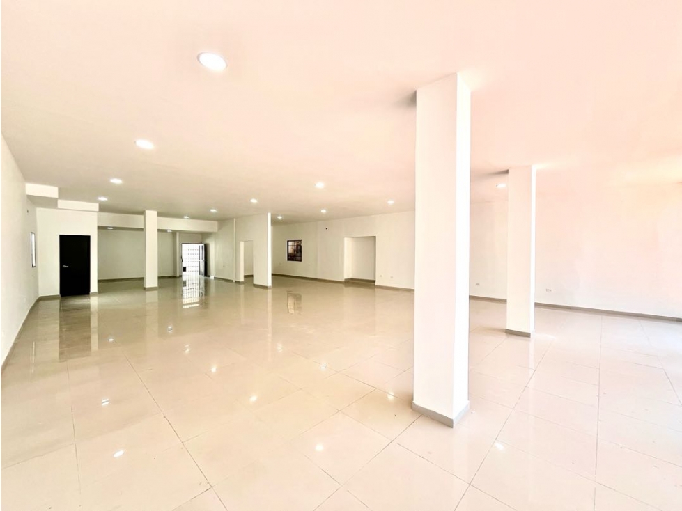 ARRIENDO LOCAL COMERCIAL EN PORVENIR — foto 4