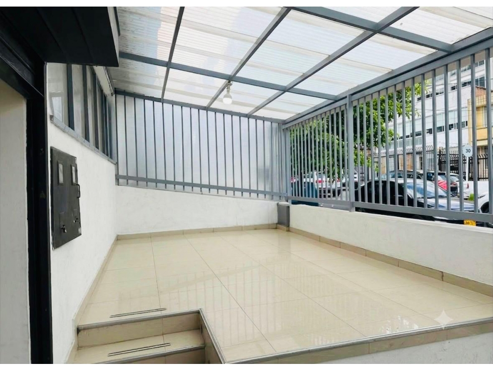 ARRIENDO LOCAL COMERCIAL SANTA BARBARA ORIENTAL BOGOTÁ — foto 2