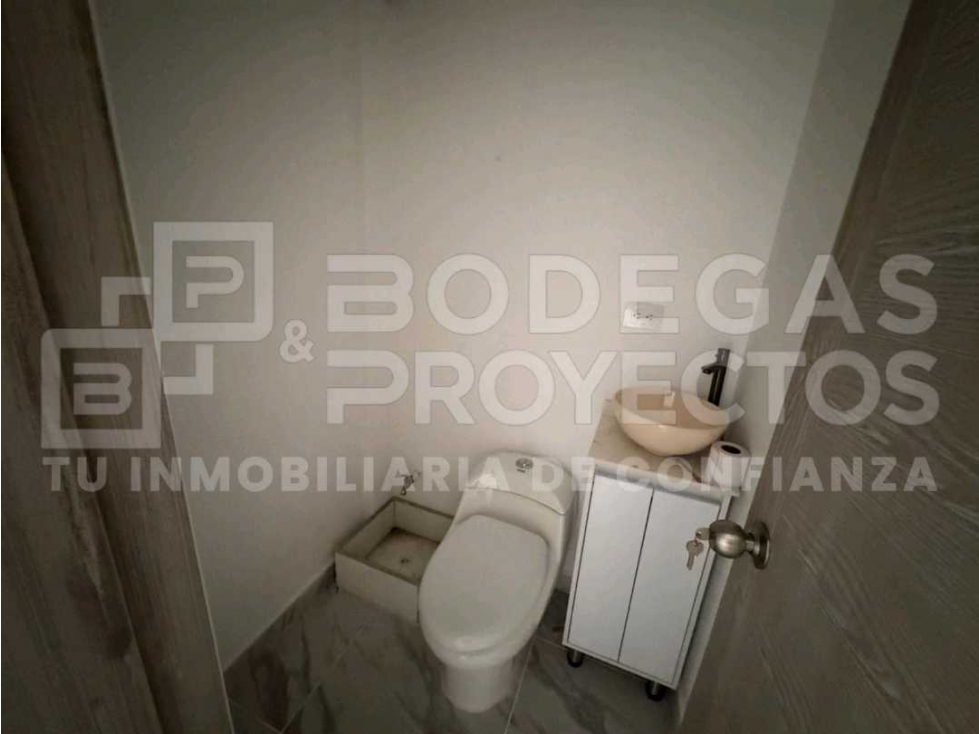 ARRIENDO LOCAL COMUNA 13 MEDELLIN — foto 6