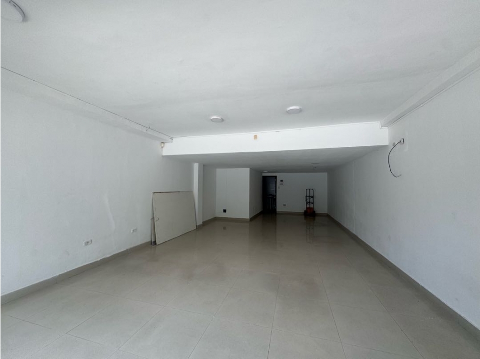 ARRIENDO LOCAL EN ALTO PRADO — foto 3