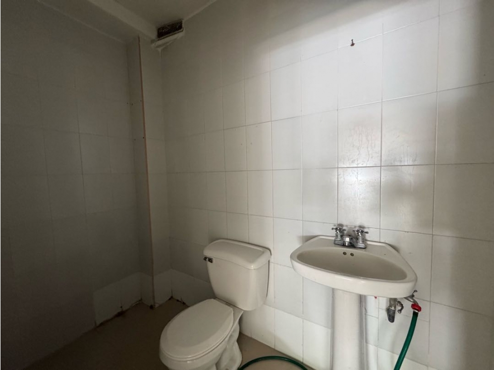 ARRIENDO LOCAL EN ALTO PRADO — foto 5
