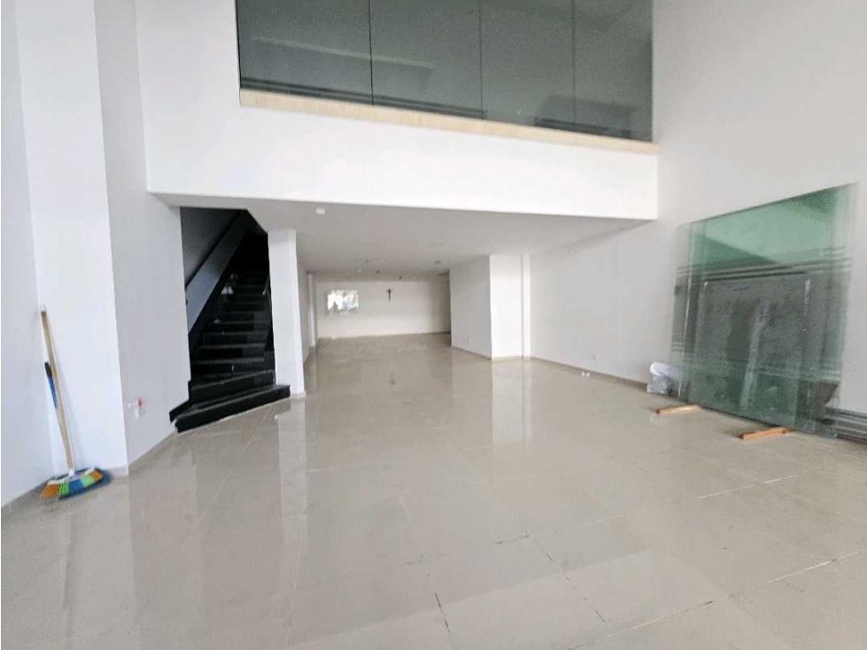 Arriendo Local en Américas 2. — foto 2