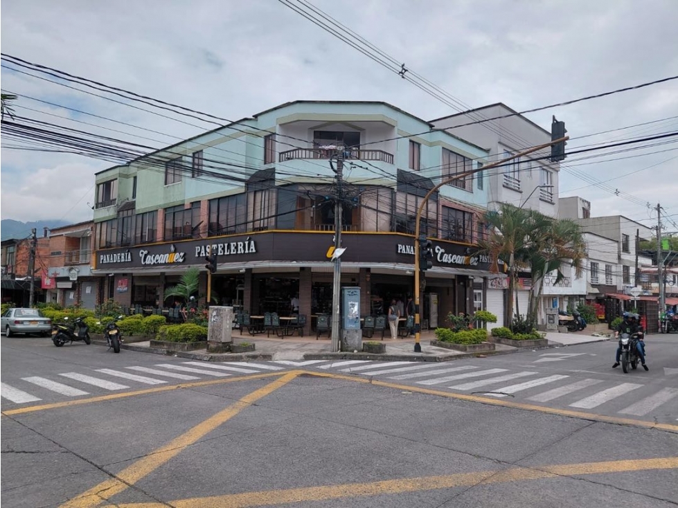 Arriendo local en Dosquebradas piso 2 - 1