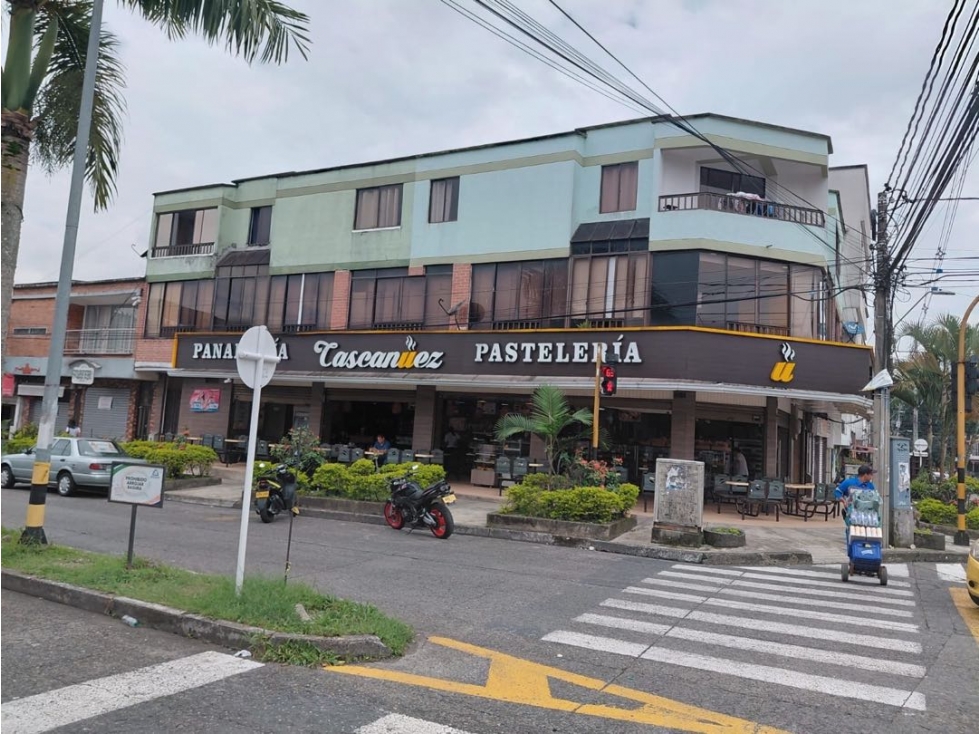 Arriendo local en Dosquebradas piso 2 - 3