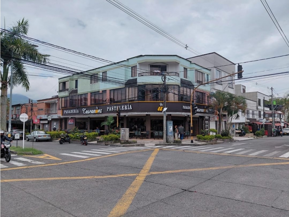 Arriendo local en Dosquebradas piso 2 - 4