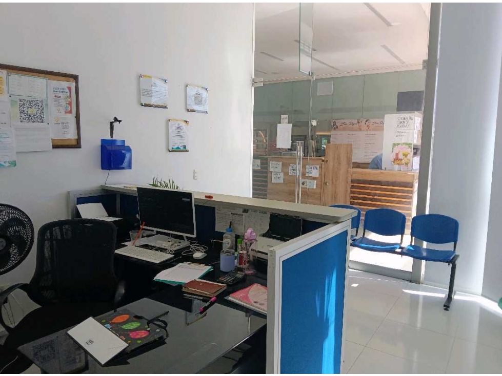Arriendo local en el centro comercial San lazaro — foto 6