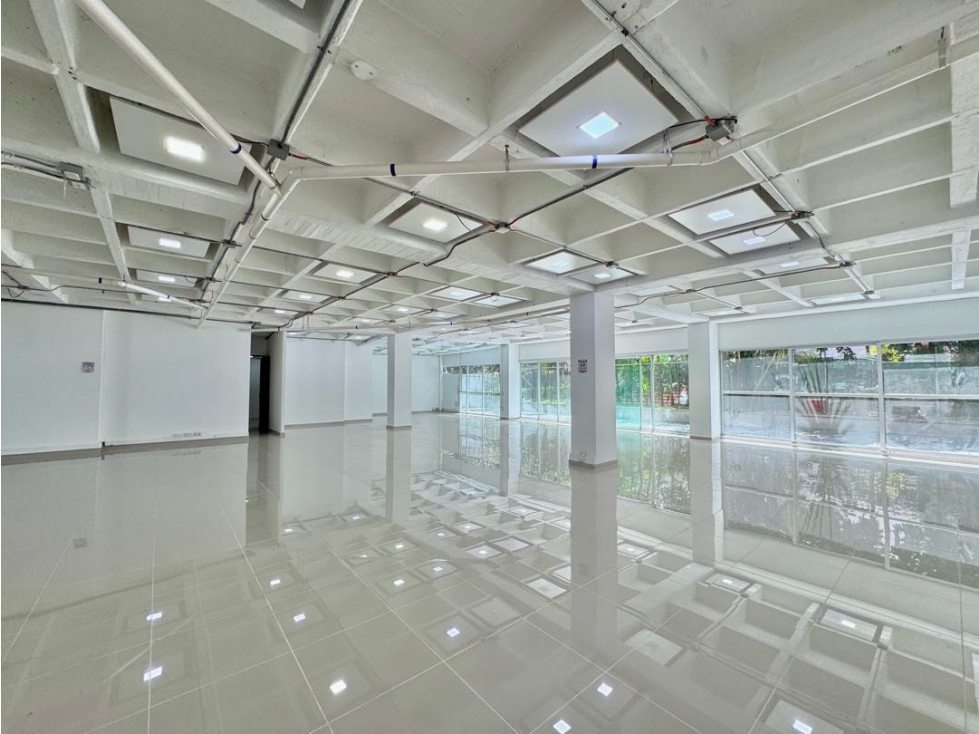 ARRIENDO LOCAL EN EL POBLADO, MEDELLÍN, ANTIOQUIA — foto 3