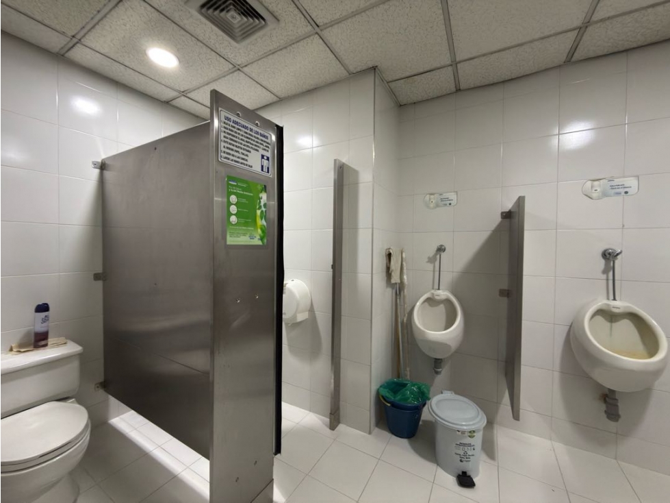 ARRIENDO LOCAL EN EL SECTOR DEL POBLADO, MEDELLÍN, ANTIOQUIA — foto 4