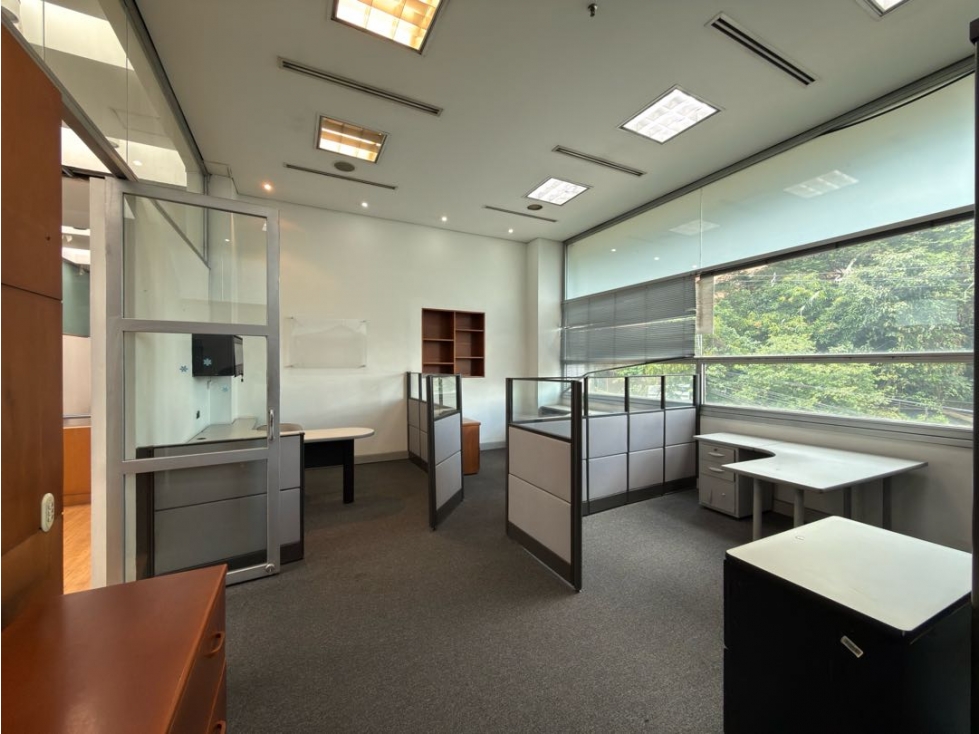 ARRIENDO LOCAL EN EL SECTOR DEL POBLADO, MEDELLÍN, ANTIOQUIA — foto 6