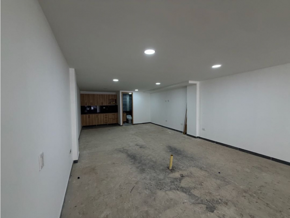 ARRIENDO LOCAL EN ENVIGADO — foto 2