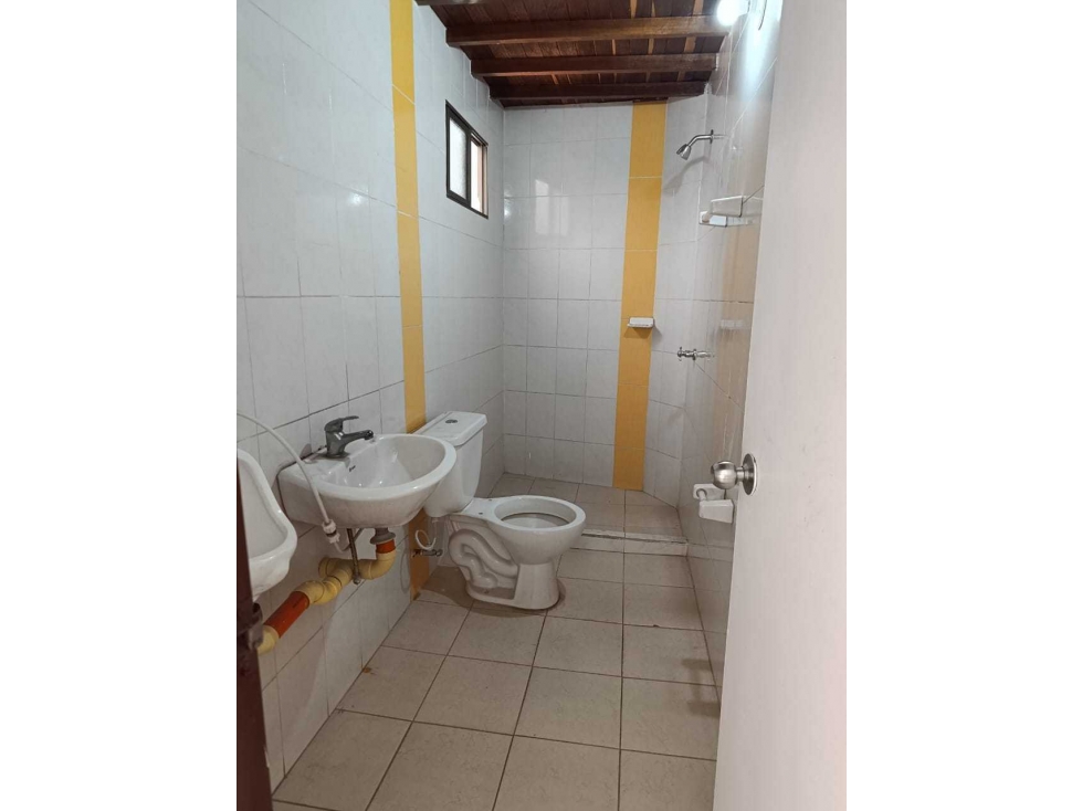 Arriendo Local en Itagui - 3