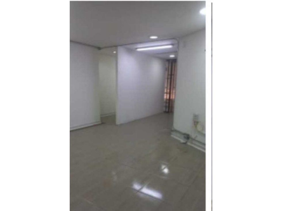 Arriendo Local en Gran vía mall la Mota Medellín C7334470 — foto 3