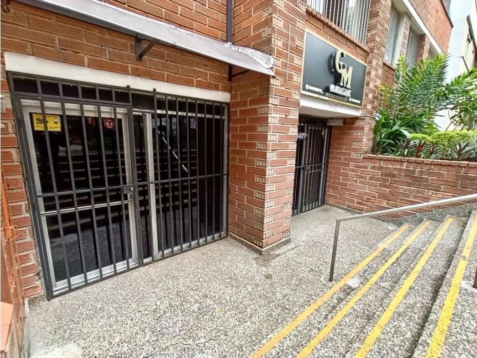 Arriendo Local en Laureles cerca a la Avenida Nutibara