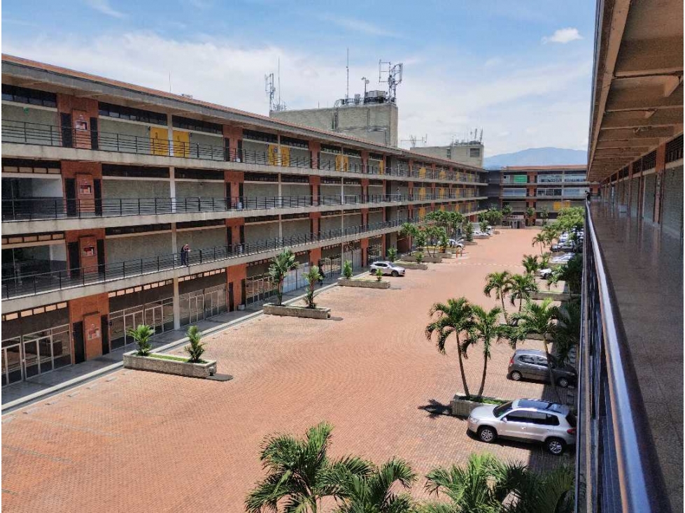 ARRIENDO LOCAL EN MEDELLÍN SECTOR AV GUAYABAL — foto 2