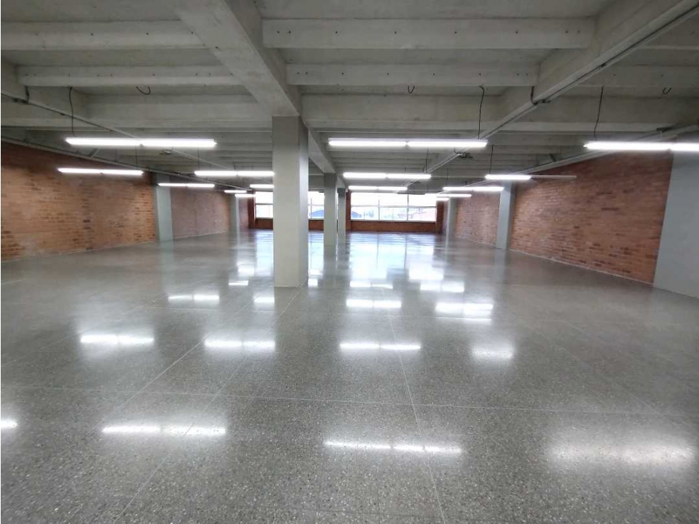 ARRIENDO LOCAL EN MEDELLÍN SECTOR AV GUAYABAL — foto 6