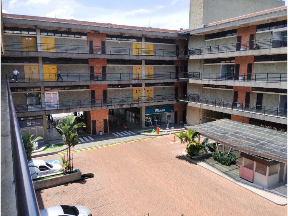 ARRIENDO LOCAL EN MEDELLÍN SECTOR AV GUAYABAL — foto 3