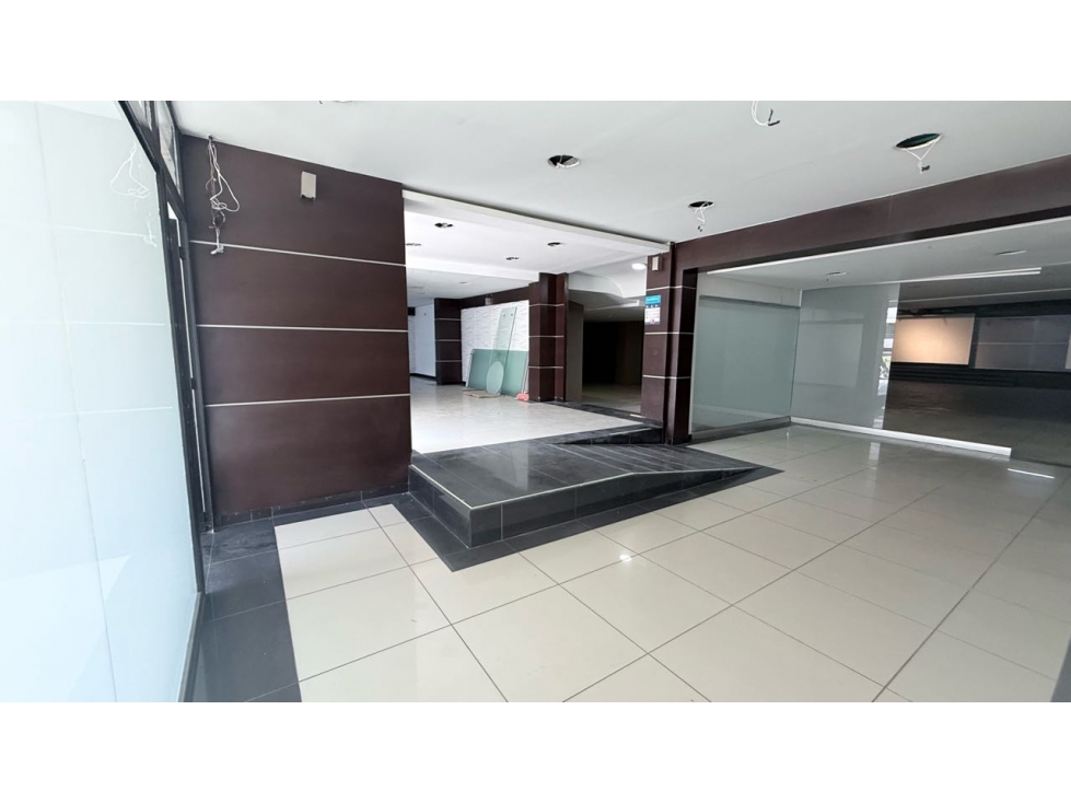Arriendo local en Santa Bárbara, Bogotá — foto 3