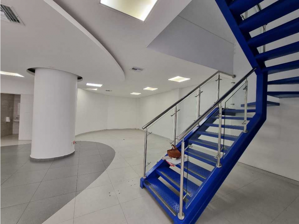 Arriendo Local en Soledad. - 6