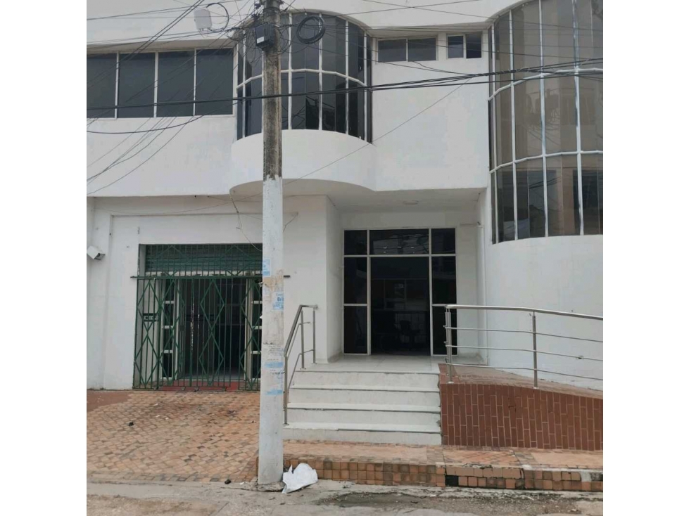 Se Arrienda o Vende Local con uso Salud, ubicado en Baranoa - 1