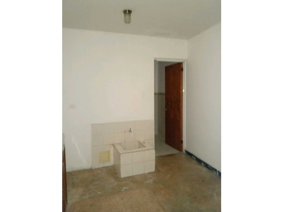 ARRIENDO LOCAL PIE DE LA POPA — foto 6