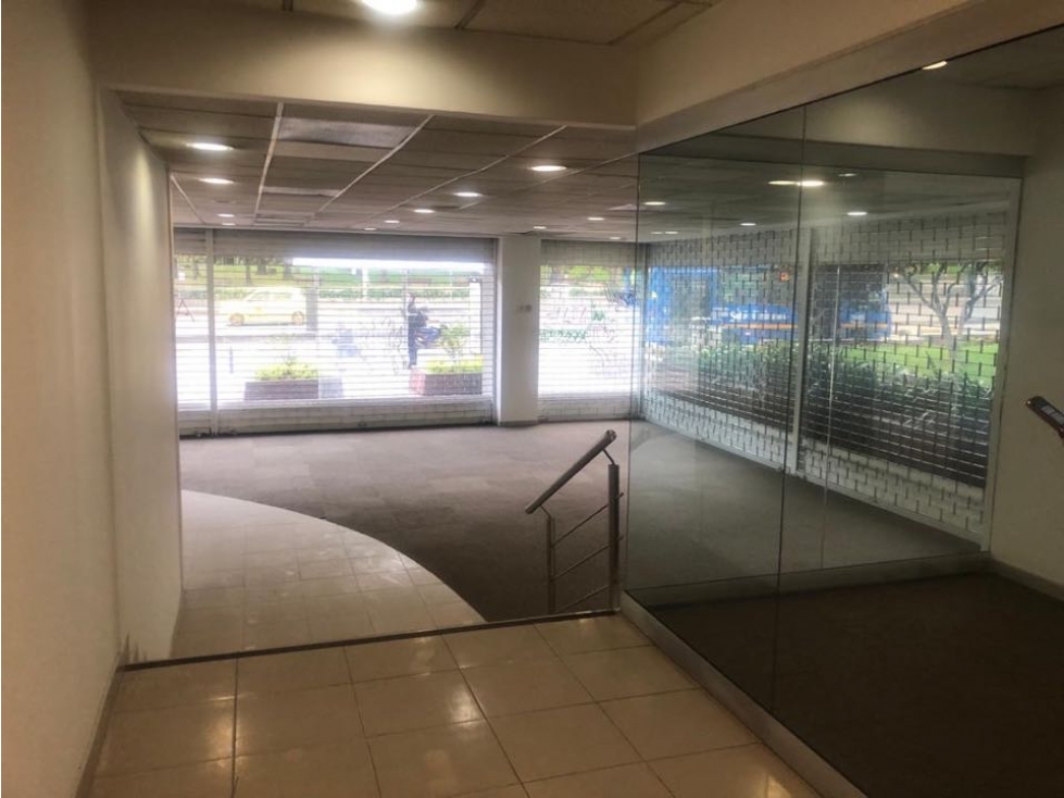 Arriendo local San Martín, Bogotá - 4
