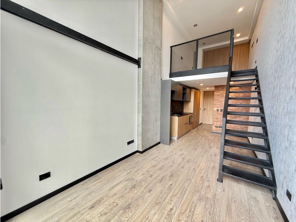 ARRIENDO MODERNO APARTAESTUDIO DUPLEX EN EL POLO — foto 3