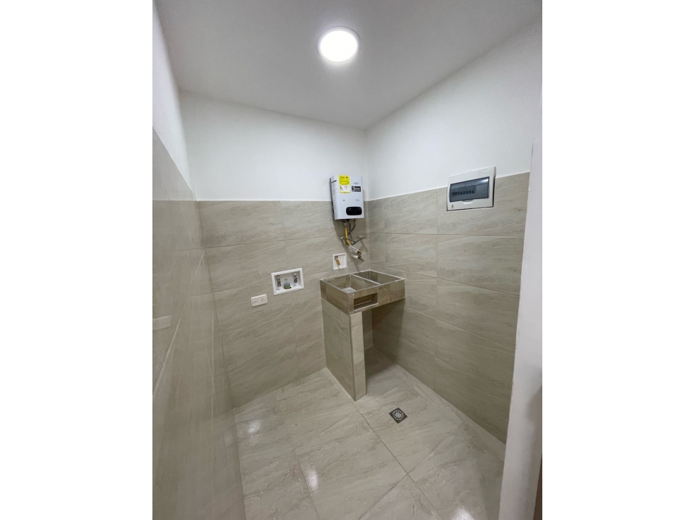 ARRIENDO O VENDO HERMOSO APARTAMENTO EN NIQUIA — foto 3