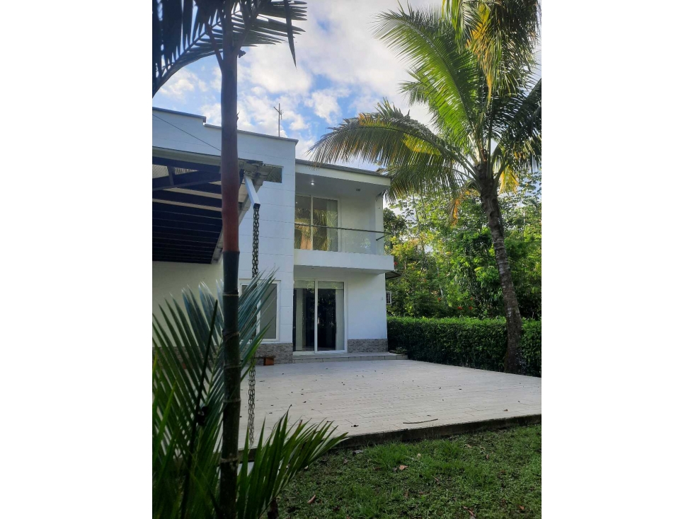 VENTA CASA CAMPESTRE EN CONDOMINIO LA PRADERA RESTREPO - 2