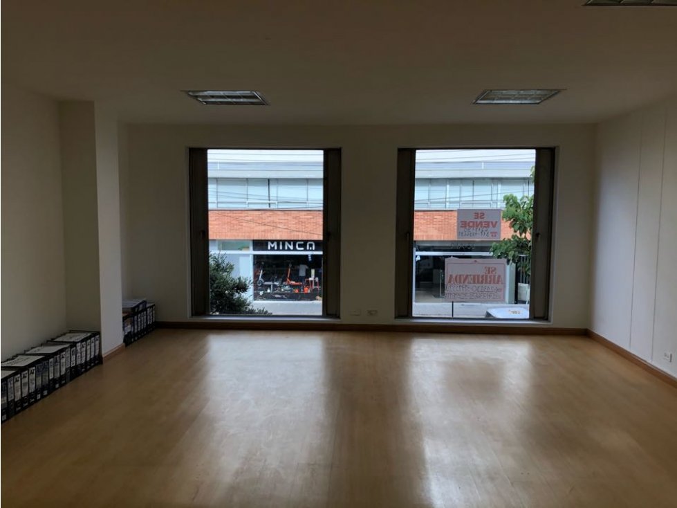 Arriendo Oficina 70 mts Chico — foto 5