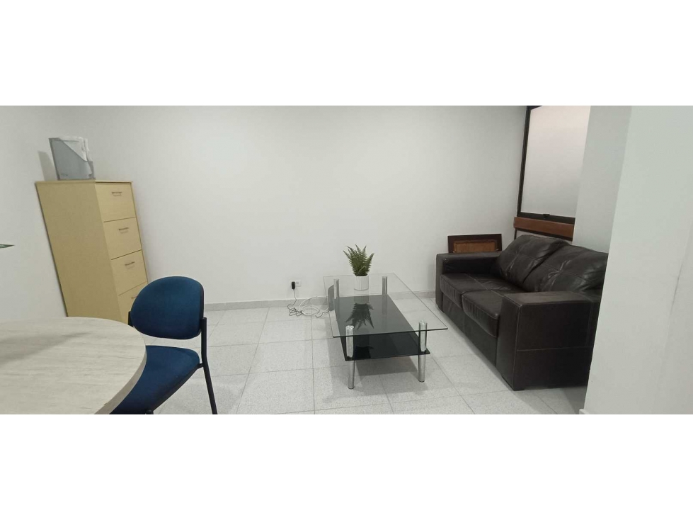 Arriendo Oficina amoblado Chico calle 90 — foto 2