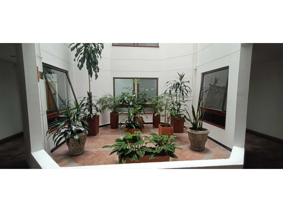 Arriendo Oficina amoblado Chico calle 90 — foto 6
