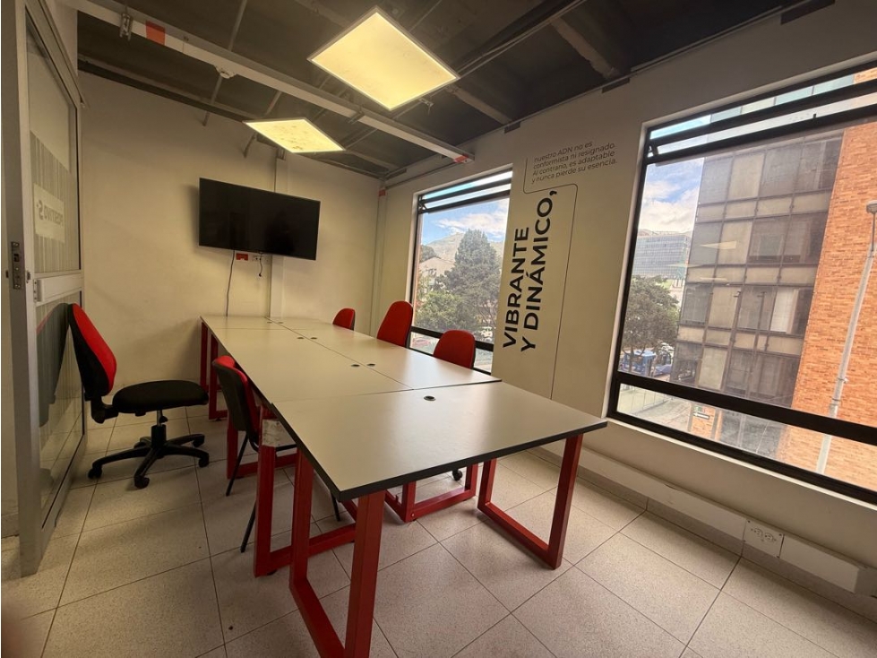 Arriendo oficina Avenida chile — foto 4