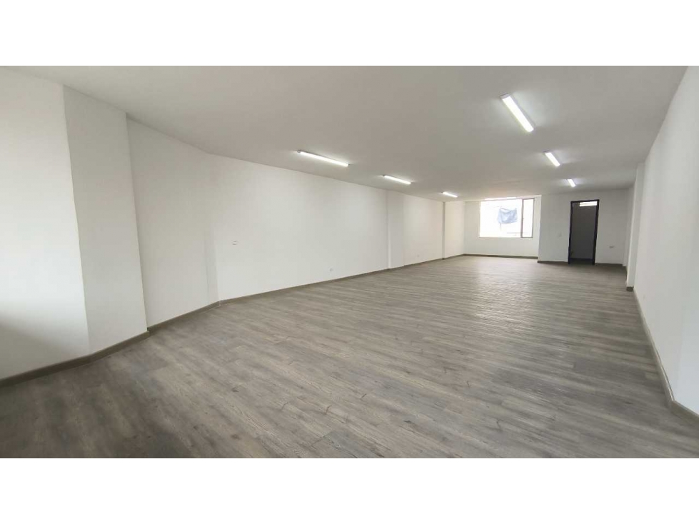 ARRIENDO | OFICINA CALLE 80 CON CARACAS 77 M² — foto 4