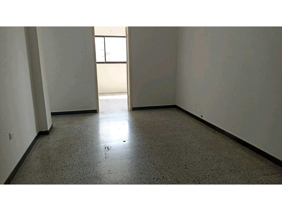 SE ARRIENDA OFICINA EN EL CENTRO HISTÓRICO — foto 4
