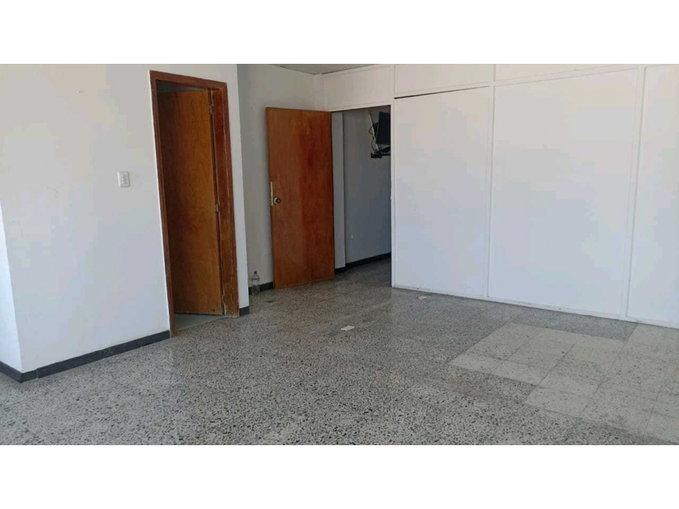 SE ARRIENDA OFICINA EN EL CENTRO HISTÓRICO — foto 5