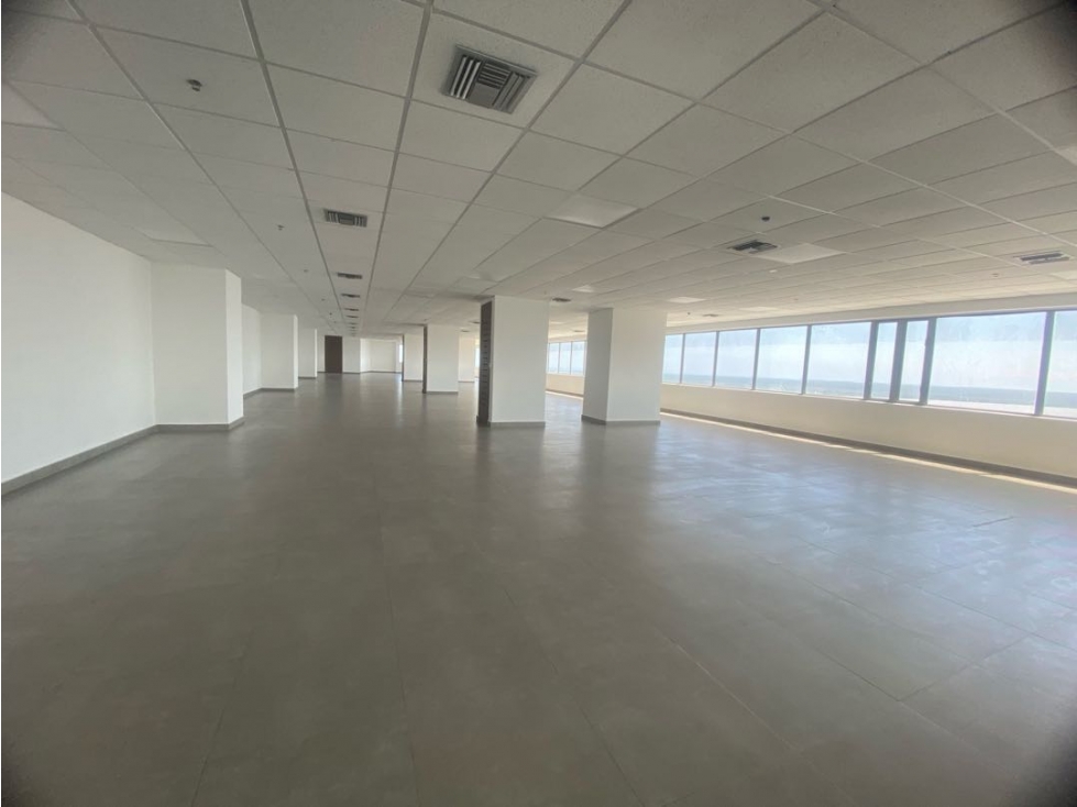 Arriendo oficina centro empresarial Sector country