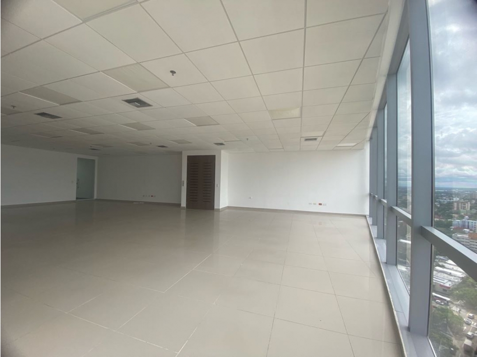 ARRIENDO OFICINA CENTRO EMPRESARIAL SECTOR COUNTRY BARRANQUILLA — foto 3