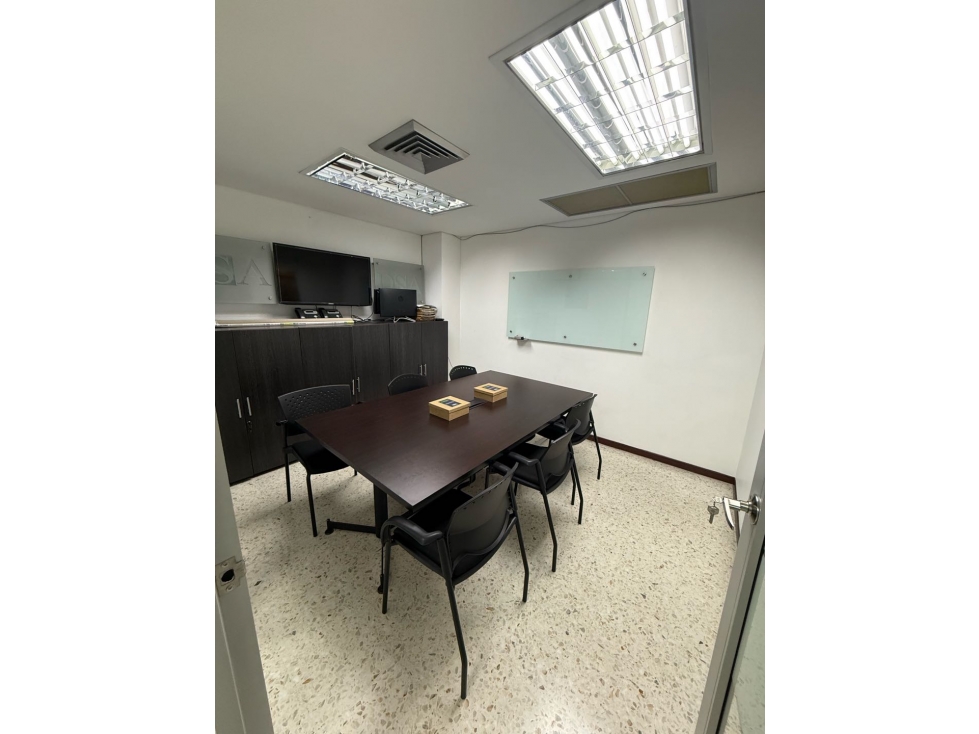 ARRIENDO OFICINA 7mo PISO, EDIFICIO SIGLO XXI, NORTE CALI, W9969079 JC — foto 2