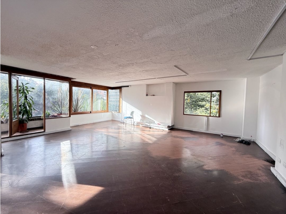 ARRIENDO | Oficina en Rosales sobre la séptima. - 1