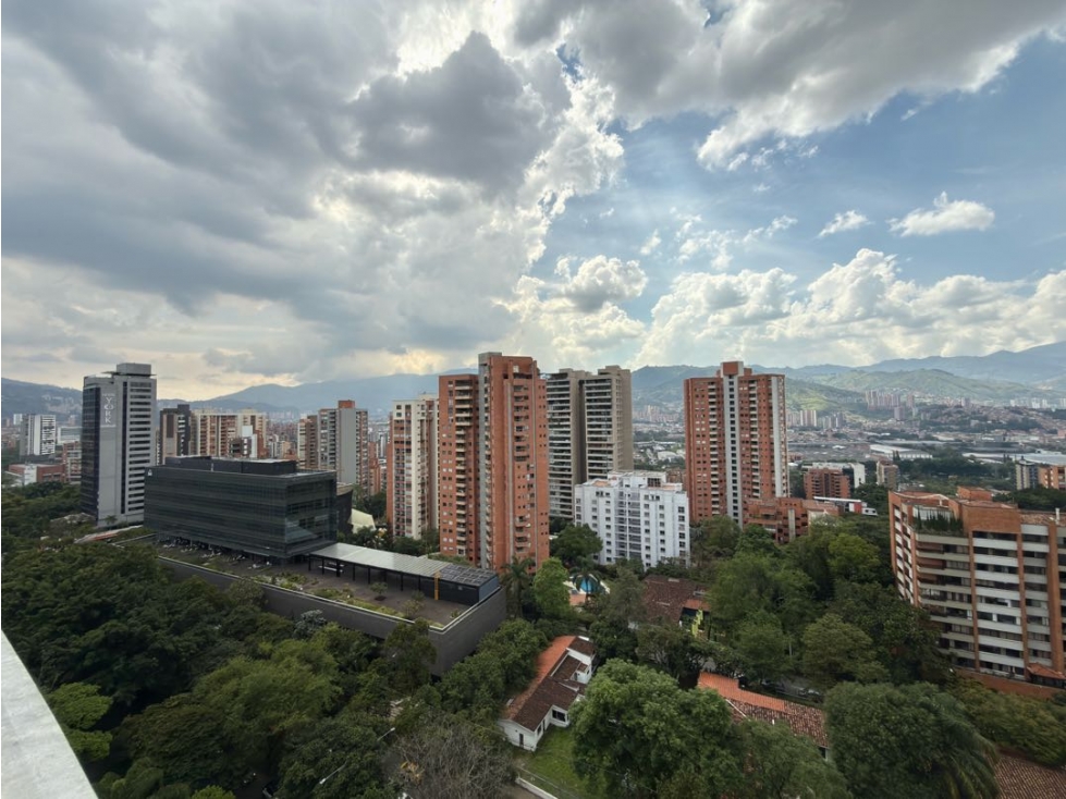 ARRIENDO OFICINA EN EL POBLADO, MEDELLÍN, ANTIOQUIA — foto 2