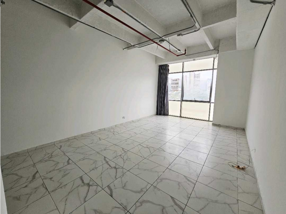 ARRIENDO OFICINA EN ENVIGADO. centro empresarial — foto 4