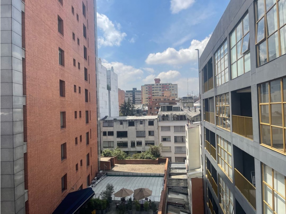 Arriendo oficina en la cra 7 con 67 chapinero Bogotá — foto 4
