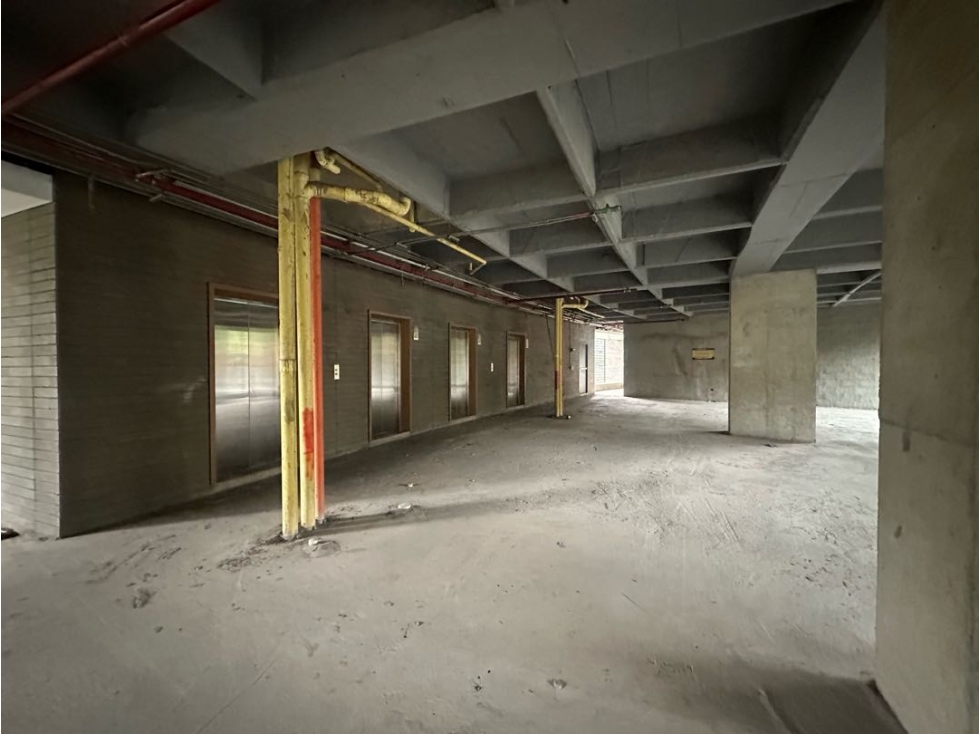 Arriendo Oficina en la milla de Oro — foto 4