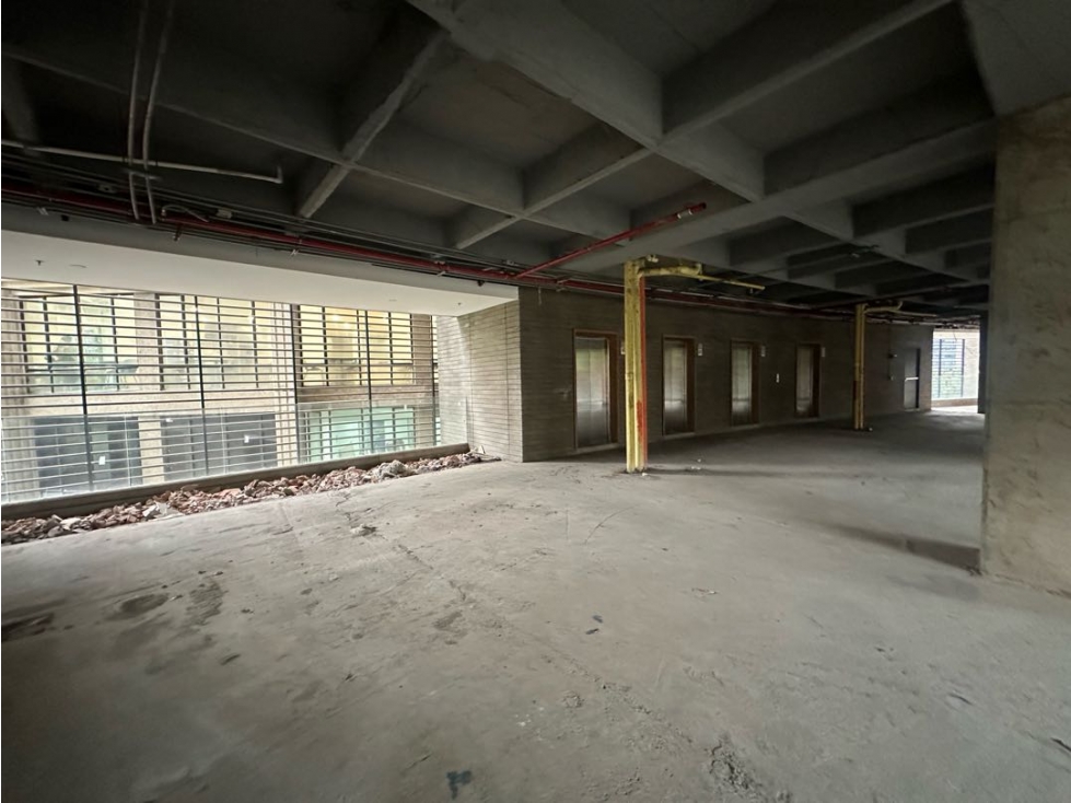 Arriendo Oficina en la milla de Oro — foto 5