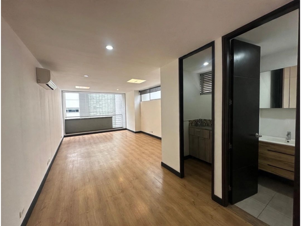 Arriendo Oficina en Milla de Oro — foto 2